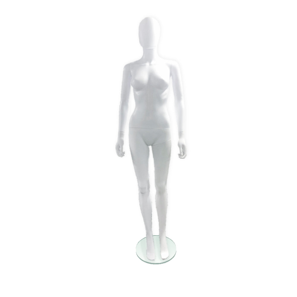 Mannequin femme en plastique avec tête ovale
